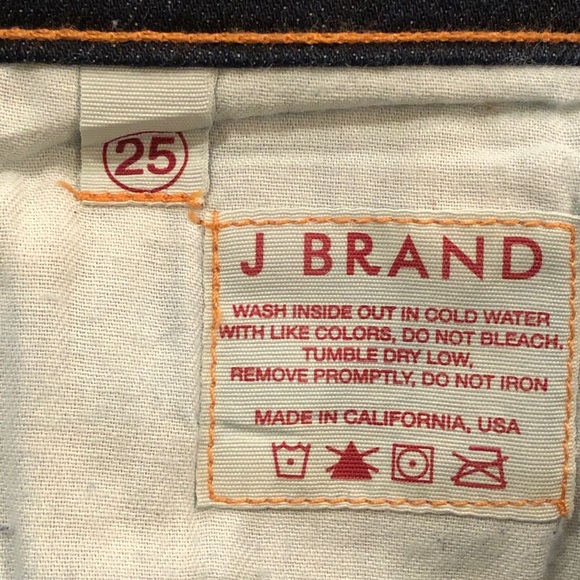 J BRAND 910 Jeans - Picture 5 of 5